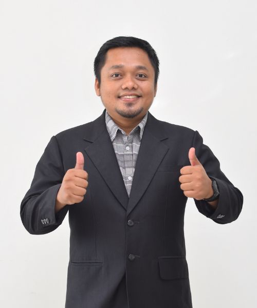 M. Aziz Husarrizal, S.Th.I., M.Pd